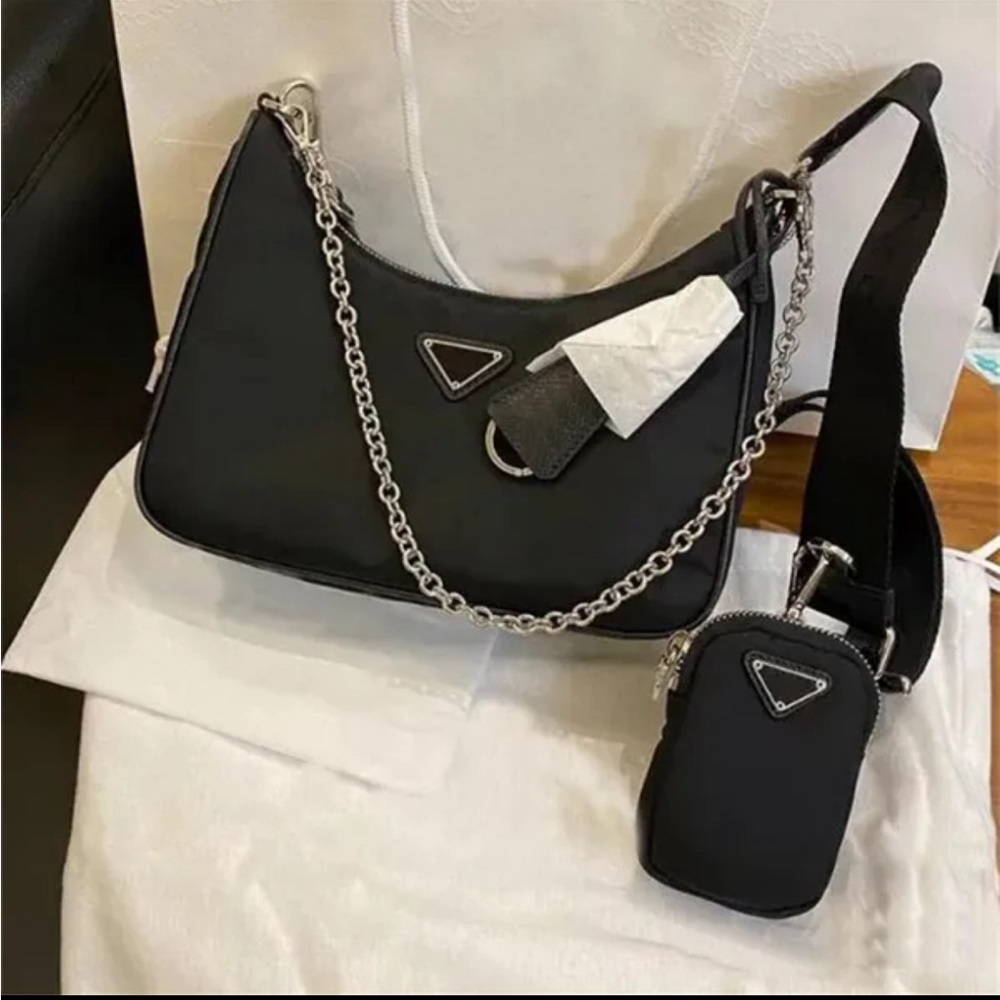 Brand new Nylon cross body bag.